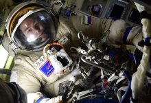 Фото - В НПП «Звезда» объяснили отмену выхода в космос Прокопьева и Петелина