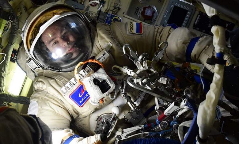 Фото - В НПП «Звезда» объяснили отмену выхода в космос Прокопьева и Петелина